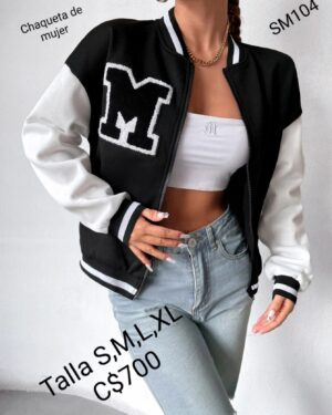 Chaqueta de mujer estilo universitaria color negra con mangas blancas estampado de letra M