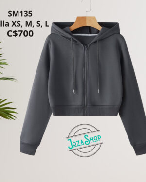 Chaqueta con capucha.--SM135